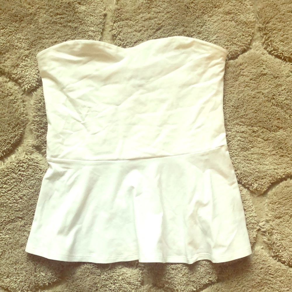 Strapless peplum top